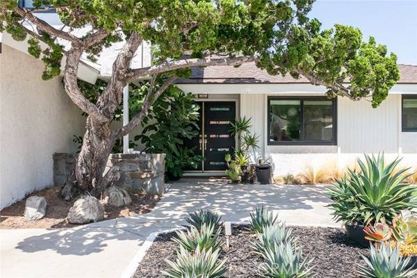 1108 Salvador Street, Costa Mesa, CA 92626