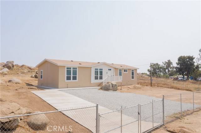 21910 Old Elsinore Road, Perris, CA 92570