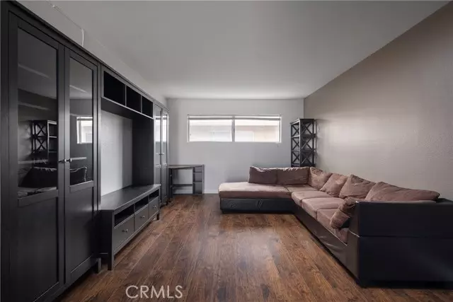 La Habra, CA 90631,720 W Lambert Road #20