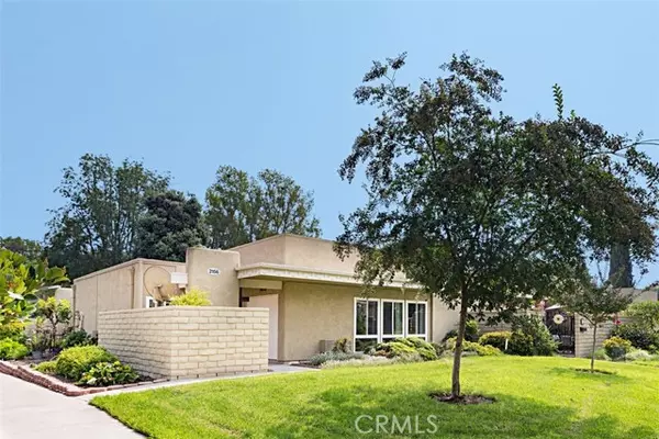 2156 Via Mariposa East #D, Laguna Woods, CA 92637