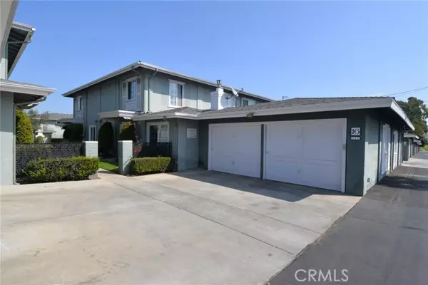 1845 Anaheim Avenue #16D, Costa Mesa, CA 92627