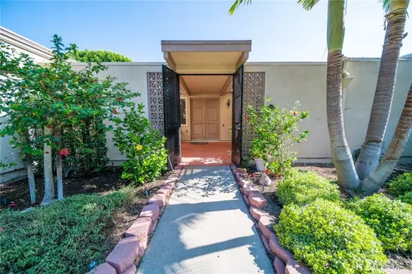 431 Avenda Sevilla #B, Laguna Woods, CA 92637