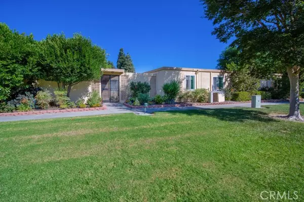 205 Avenida Majorca #B, Laguna Woods, CA 92637