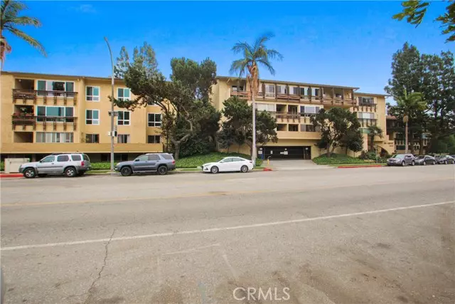 Culver City, CA 90230,6250 Buckingham Pkwy #110