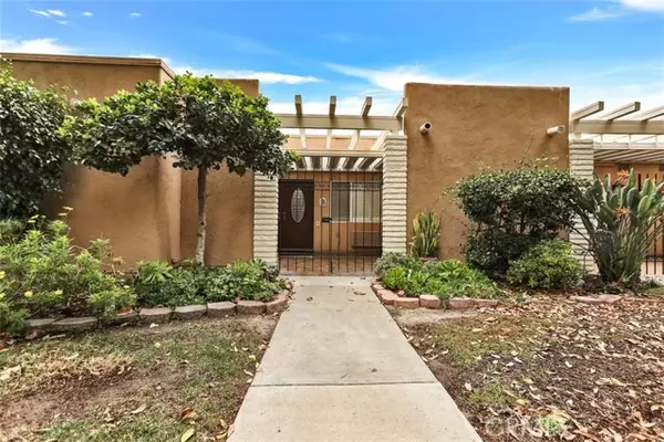 2148 Ronda Granada #B, Laguna Woods, CA 92637