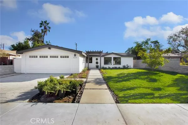869 Towne Street, Costa Mesa, CA 92627
