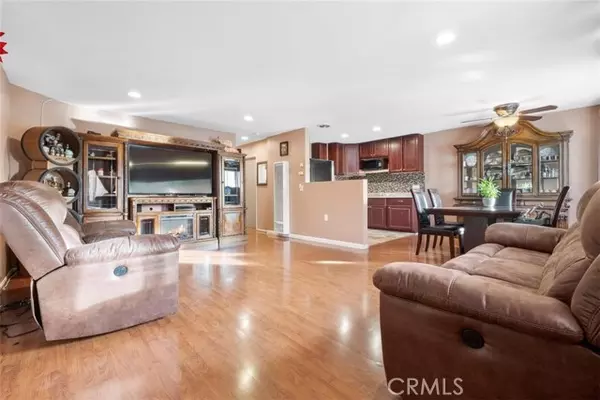 1422 Peckham Street #D, Fullerton, CA 92833