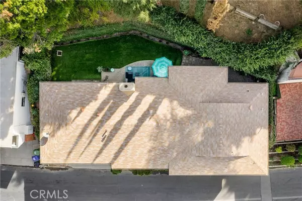 3320 Primera Avenue, Los Angeles, CA 90068