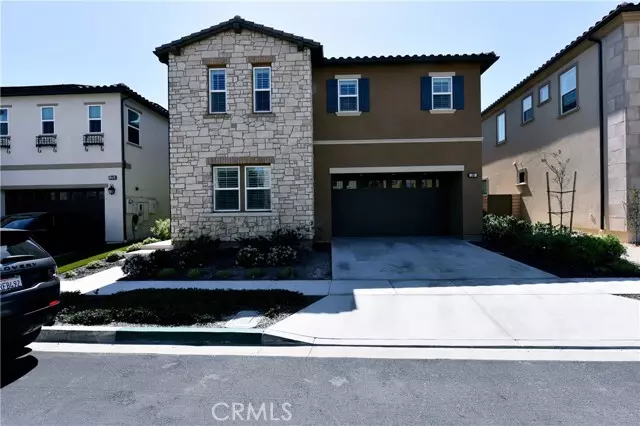 Lake Forest (el Toro), CA 92630,288 Pinnacle Drive