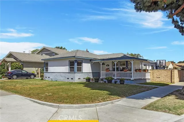 Fullerton, CA 92833,200 N Lee Avenue