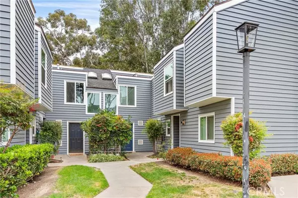 22255 Vista Verde Drive, Lake Forest (el Toro), CA 92630