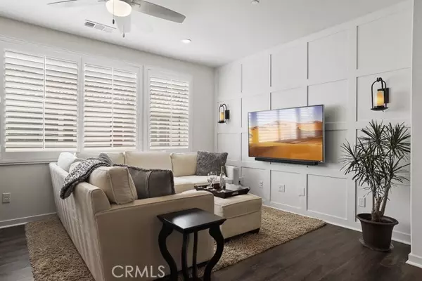 119 Wild Rose, Lake Forest (el Toro), CA 92630