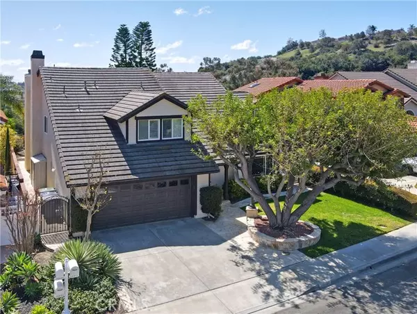 28896 Mountain View Lane, Lake Forest (el Toro), CA 92679