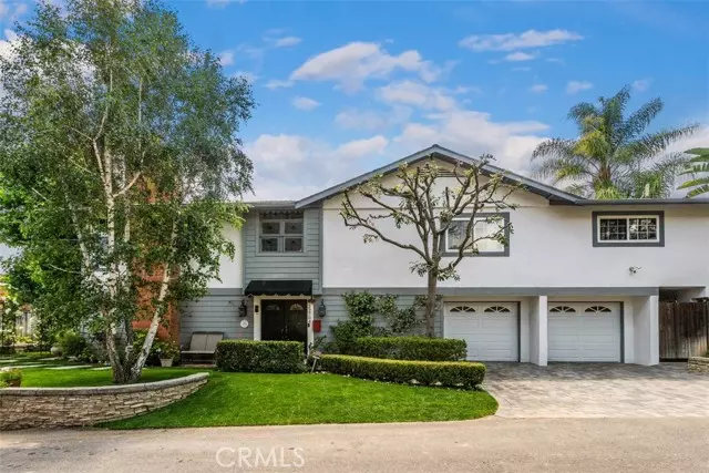 Lake Forest (el Toro), CA 92630,22704 Islamare Lane