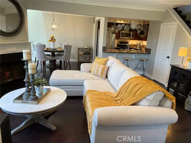 Lake Forest (el Toro), CA 92630,25671 Le Parc #95