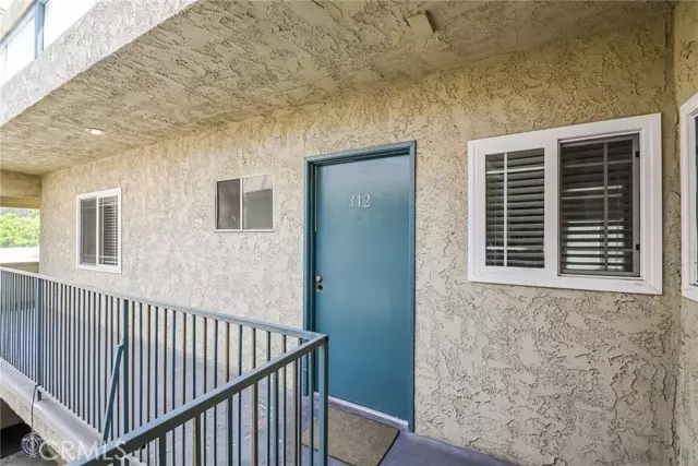 Silver Lake, CA 90039,2344 Fletcher Drive #312