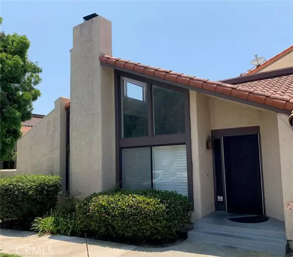 19556 Sardinia Lane #18, Huntington Beach, CA 92646