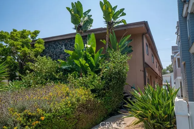 Coronado, CA 92118,845 G Avenue