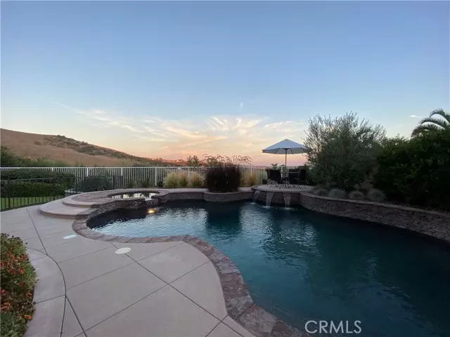 Lake Forest (el Toro), CA 92610,70 Tessera Avenue