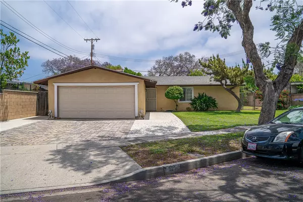 621 S Laurel Court, Santa Ana, CA 92704