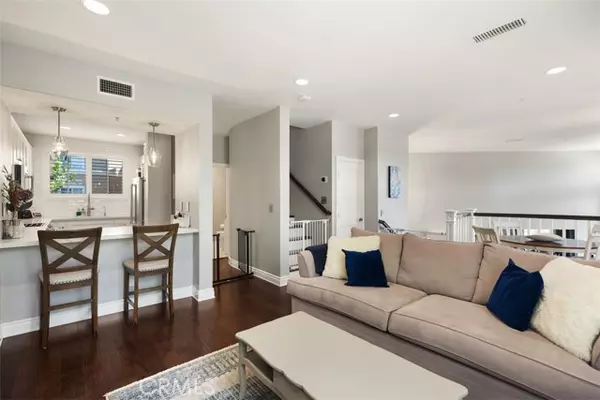 3401 S Main Street #H, Santa Ana, CA 92707