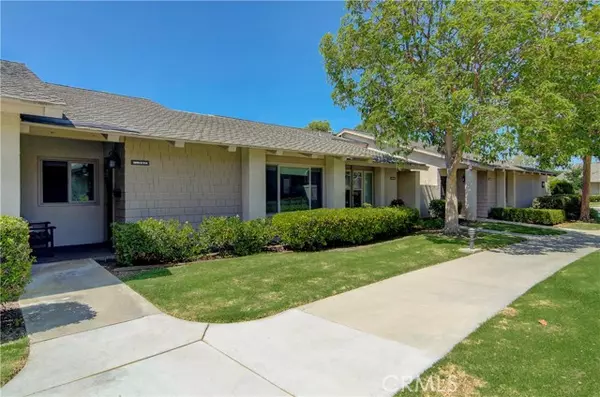 8885 Plumas Circle #1114B, Huntington Beach, CA 92646