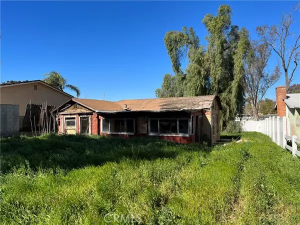 951 5th Street, Norco, CA 92860