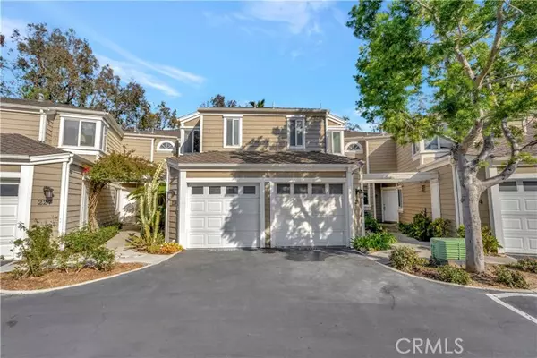 Laguna Beach, CA 92651,225 Santa Rosa Court