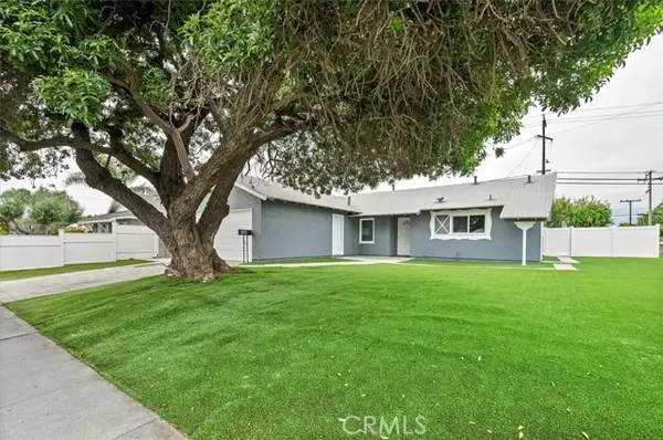 11411 Snark Street, Los Alamitos, CA 90720