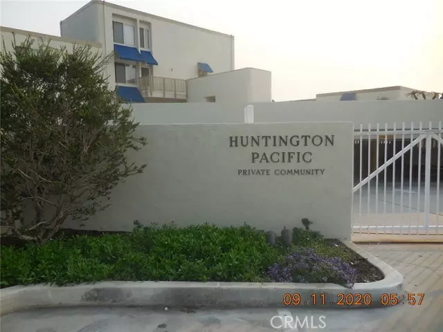 Huntington Beach, CA 92648,711 Pacific Coast Highway #120