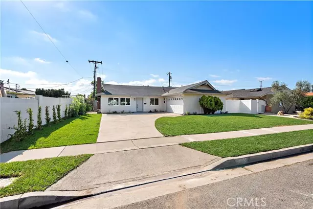 3059 Coolidge Ave, Costa Mesa, CA 92626