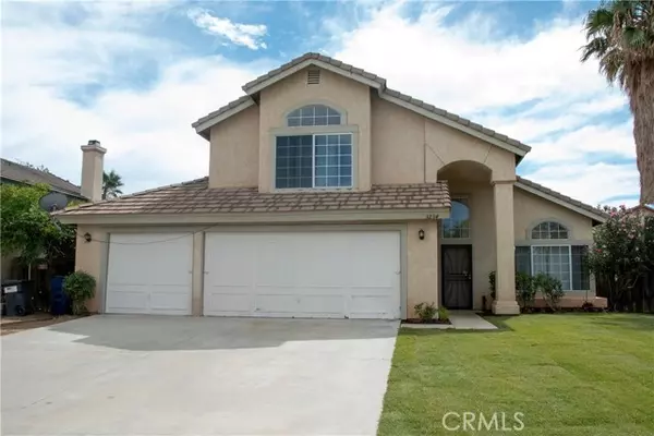 3234 Rollingridge Avenue, Palmdale, CA 93550