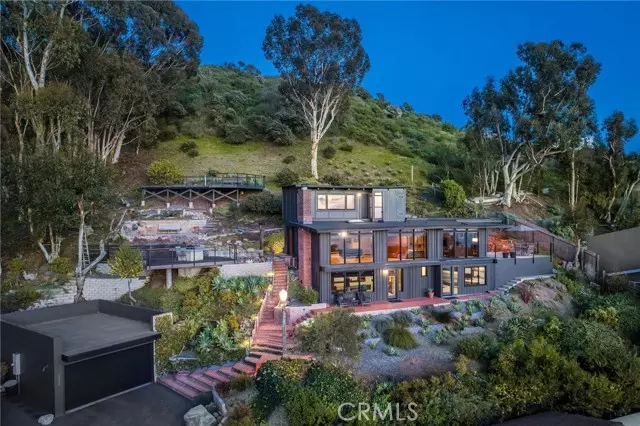 22315 3rd Avenue, Laguna Beach, CA 92651