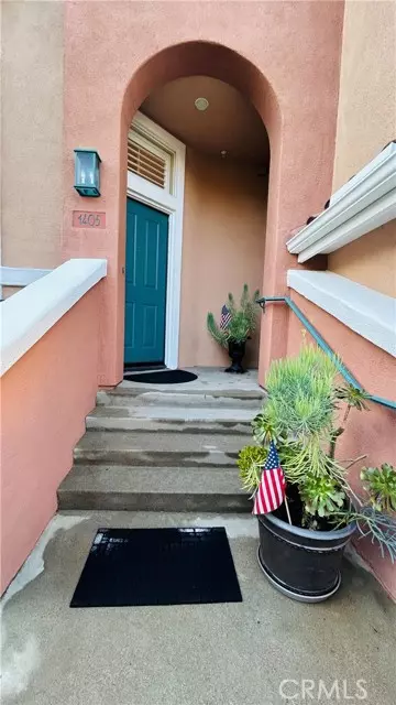 1405 Reggio Aisle, Irvine, CA 92606