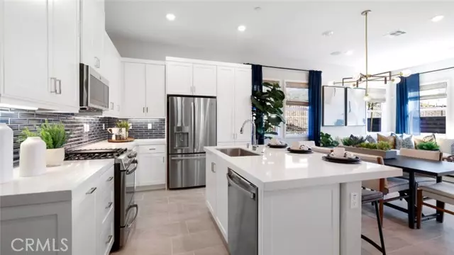 Rancho Mission Viejo, CA 92694,904 Sunrise Road