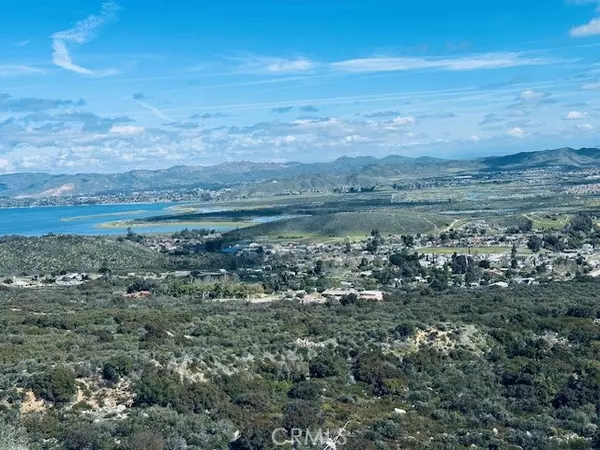 Lake Elsinore, CA 92530,19251 Jasmine