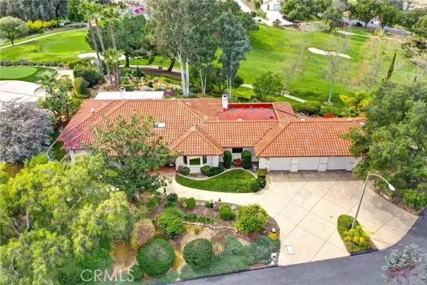 2570 Tunrif Court, Vista, CA 92084