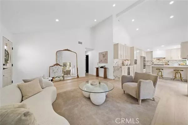 4 Madrina, Irvine, CA 92620