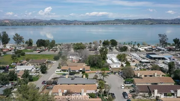 Lake Elsinore, CA 92530,33081 Esther Street