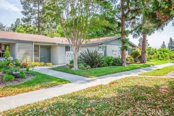 384 Avenida Castilla #B, Laguna Woods, CA 92637