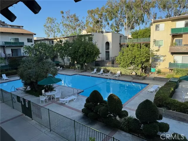 5460 White Oak Avenue #A220, Encino (los Angeles), CA 91316