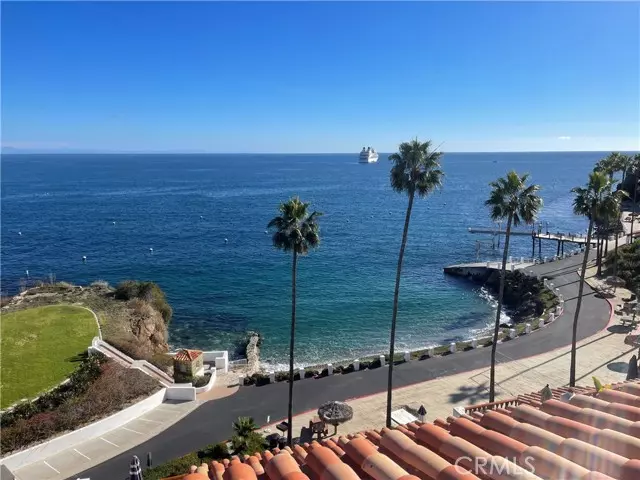 96 Playa Azul, Avalon, CA 90704