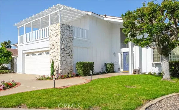 15562 Placid Circle, Huntington Beach, CA 92647