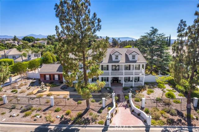 7021 Wyndham Hill Drive, Riverside, CA 92506