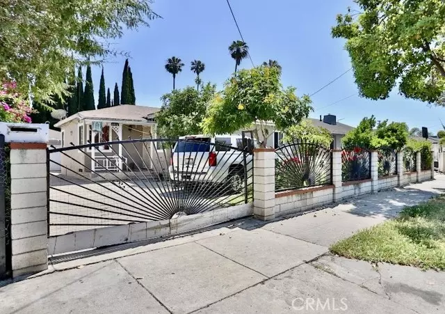 1028 Richland Avenue, Santa Ana, CA 92703