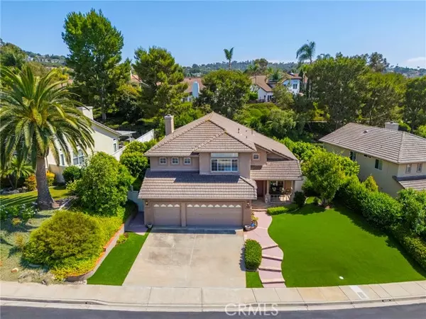 2010 Via Vina, San Clemente, CA 92673