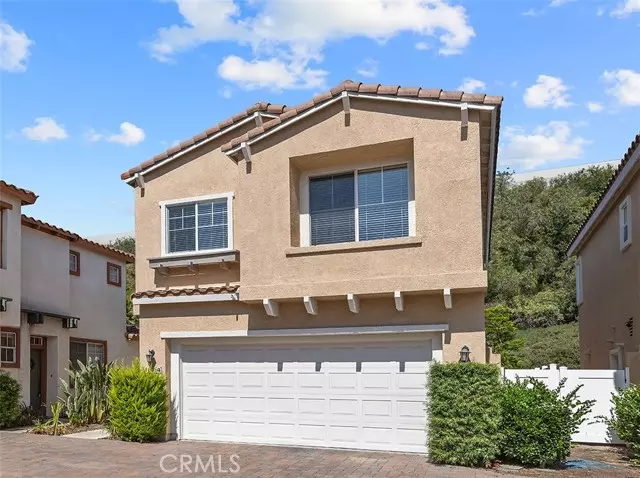 Aliso Viejo, CA 92656,144 Las Flores