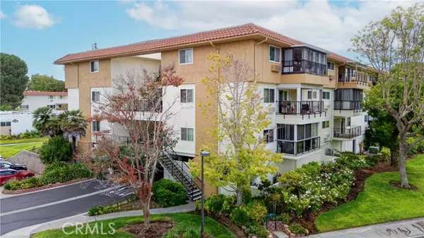 2355 Via Mariposa #2A, Laguna Woods, CA 92637