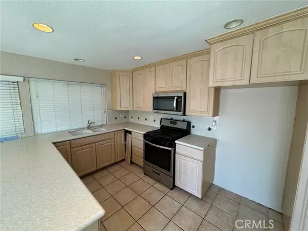 Simi Valley, CA 93063,2146 Burrell Avenue