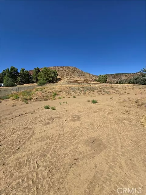 Leona Valley, CA 93551,9197 Northside Drive